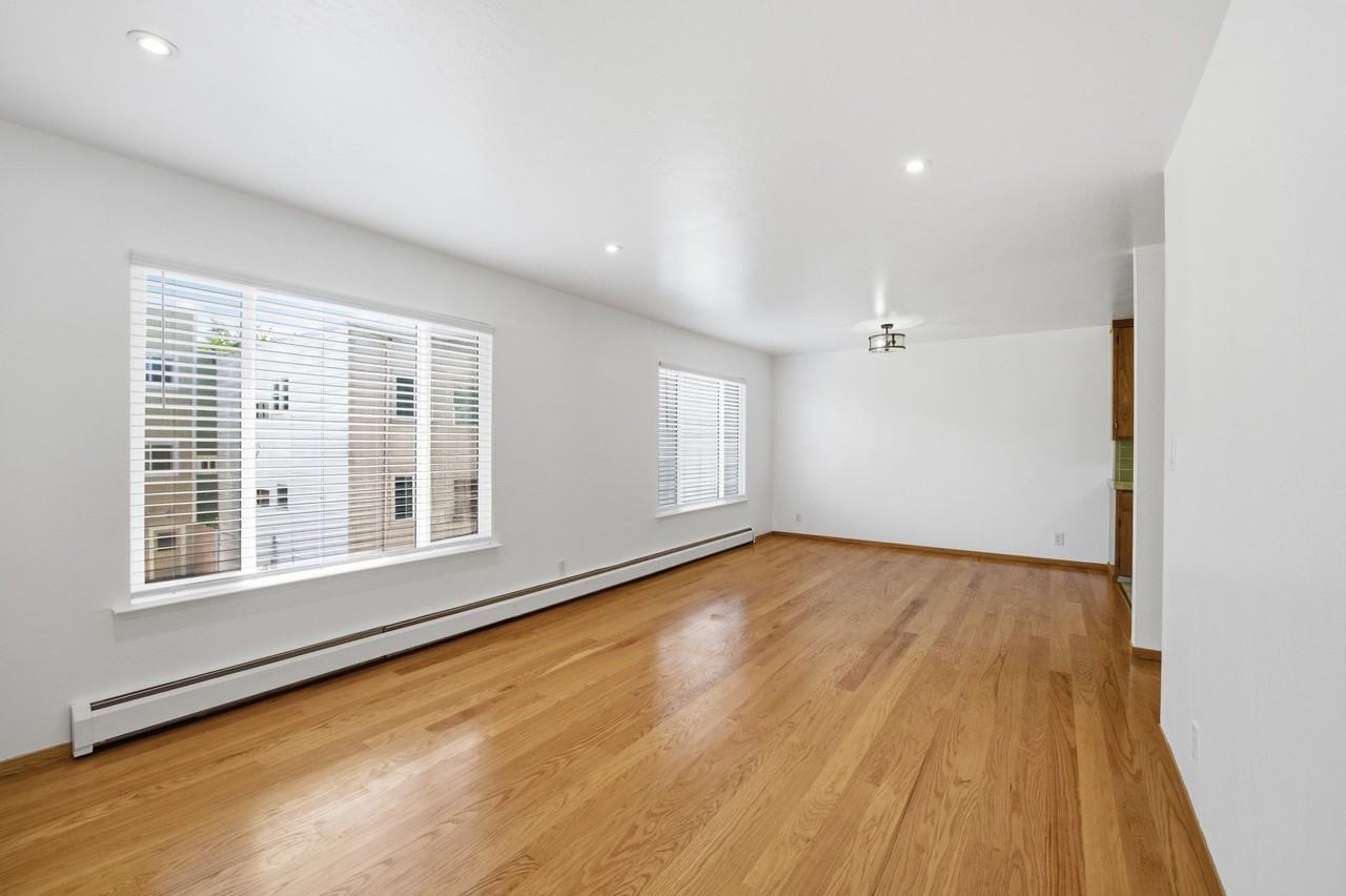 35 Hill St #B - Photo 4 of 20