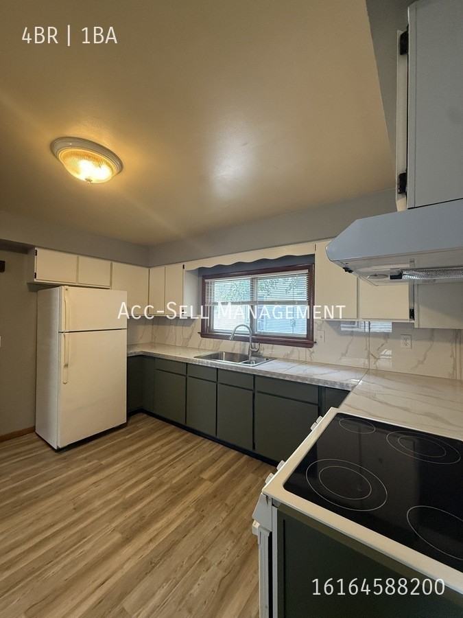 747 7th St Nw - Photo 6 of 12