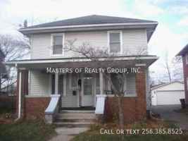 featured image of 1129 Diamond Ave