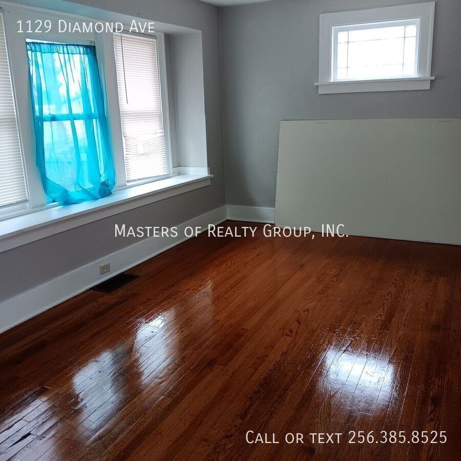 1129 Diamond Ave - Photo 2 of 32