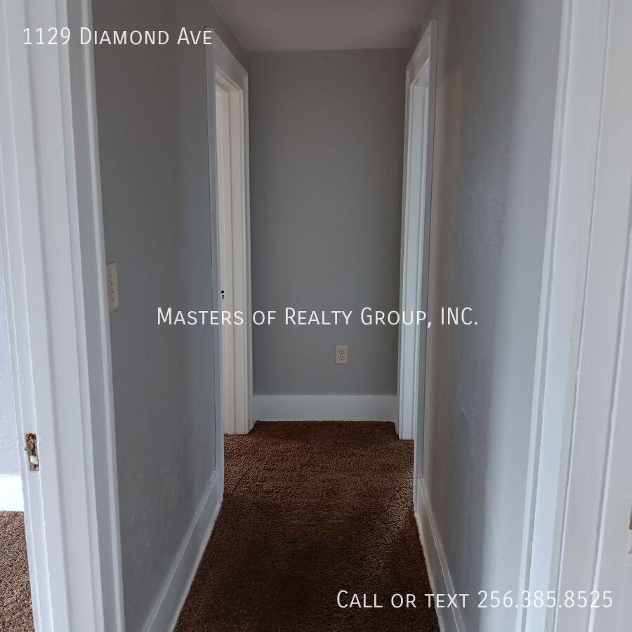 1129 Diamond Ave - Photo 7 of 32