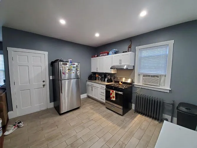 136 New Boston Rd #2 - Photo 2 of 11