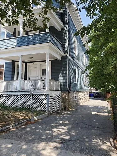 138 New Boston Rd #3 - Photo 3 of 9