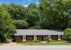featured image of 111 Maple St