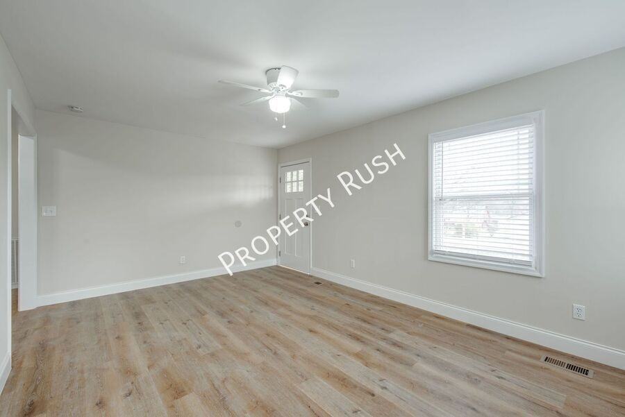 248 East Ave - Photo 7 of 21