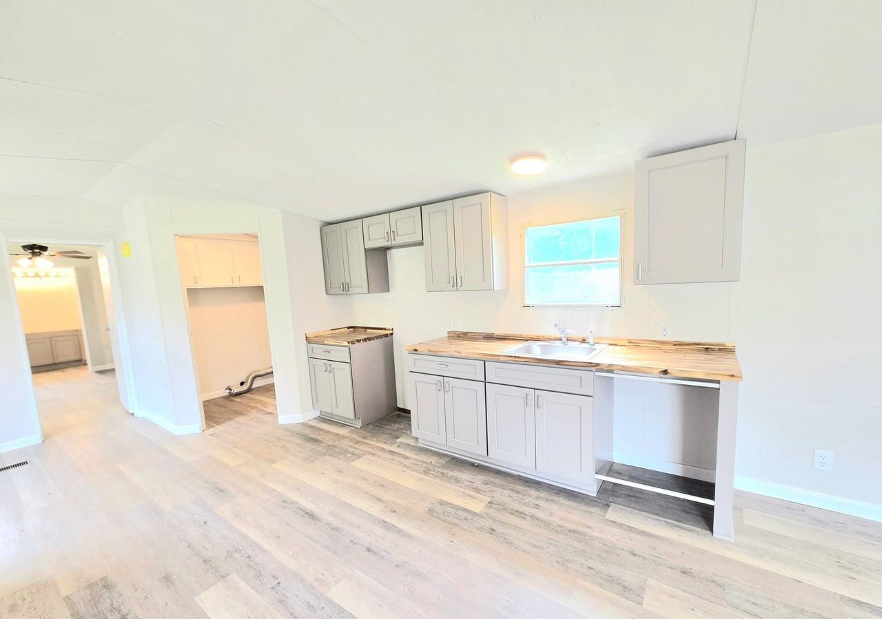 1114 Lavender Rd #2 - Photo 7 of 15