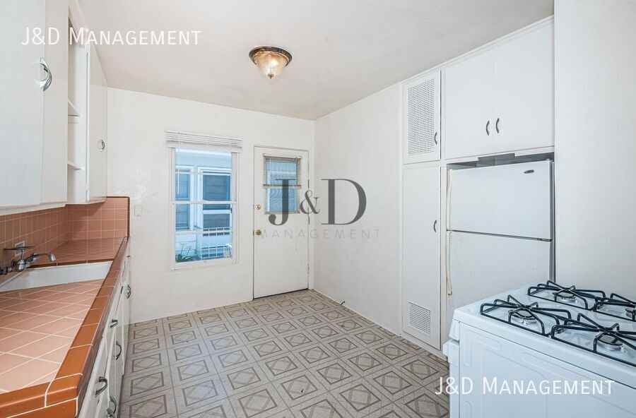 4380 Louisiana St #4380 - Photo 5 of 19