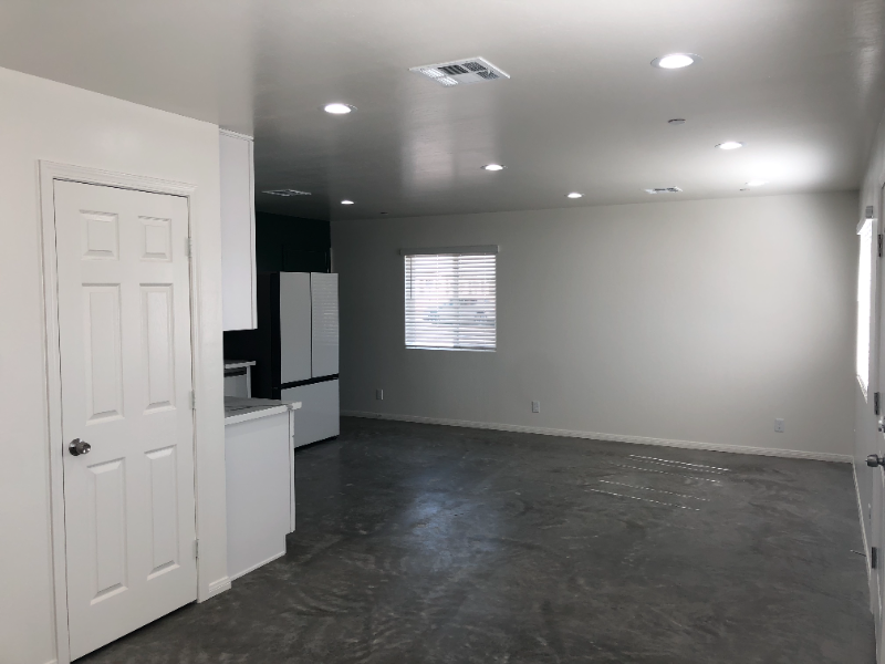 311 W Church Ave #B - Photo 4 of 31