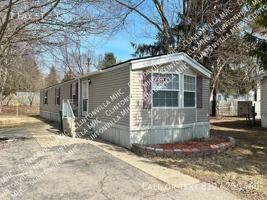 featured image of 1 Fay St #1