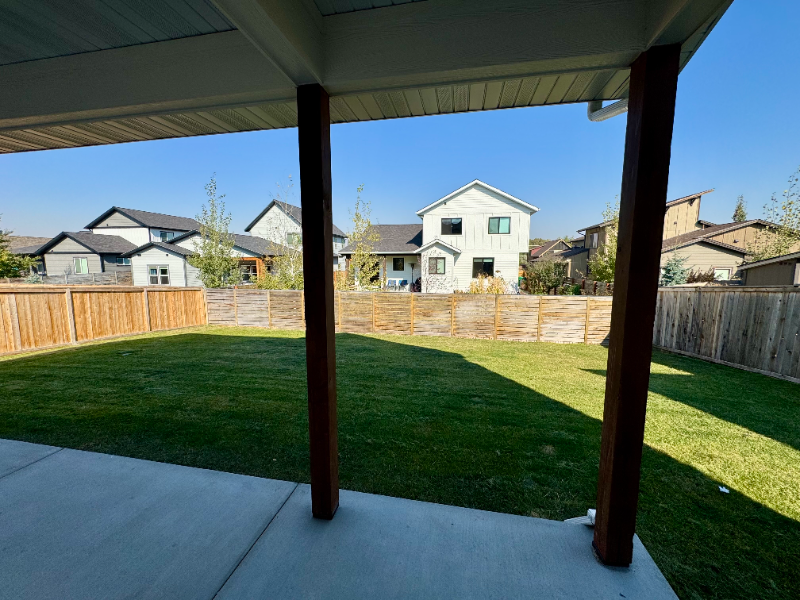 2927 Flurry Ln - Photo 2 of 20