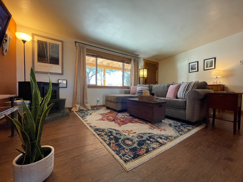 6161 Chia Ave - Photo 4 of 16