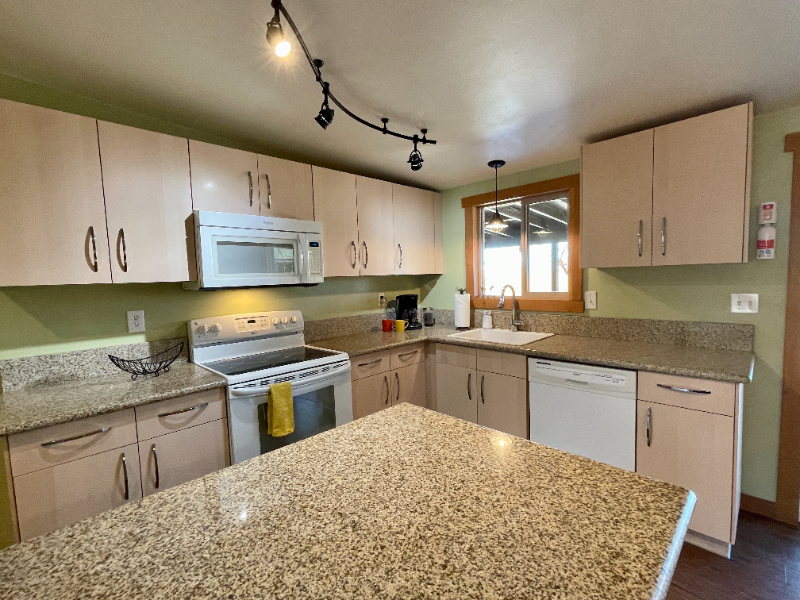 6161 Chia Ave - Photo 6 of 16