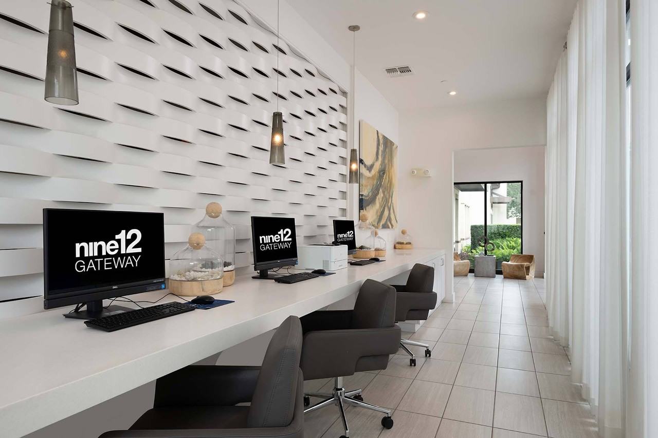 Nine12 Gateway Apartments - Photo 6 of 42