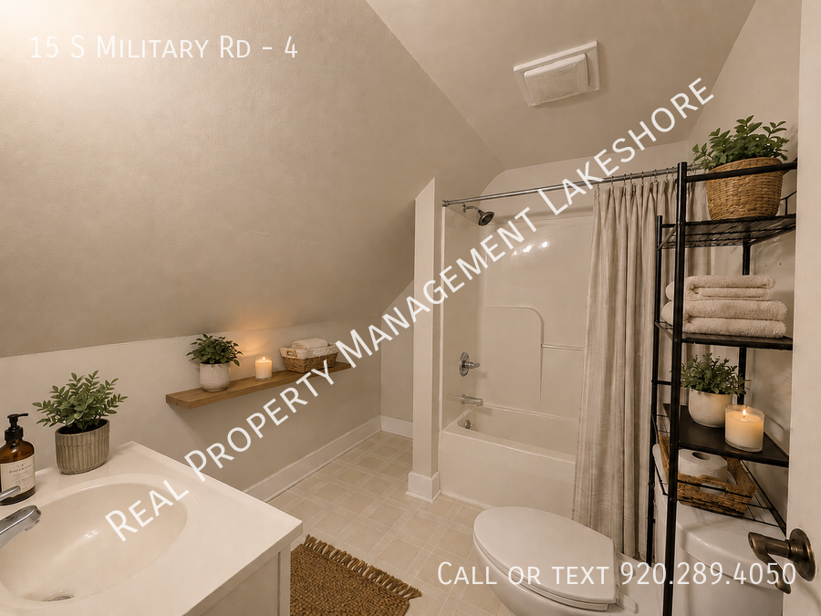 15 S Military Rd #4 - Photo 7 of 8