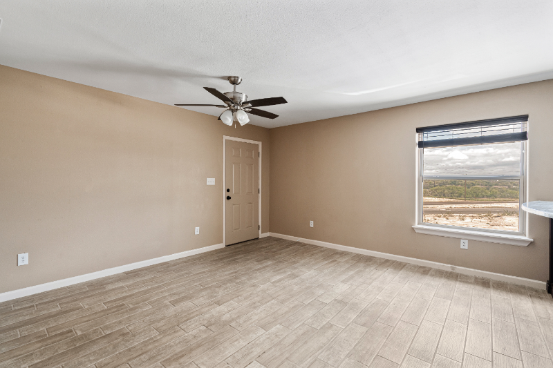 170 Colorado St #4 - Photo 3 of 13