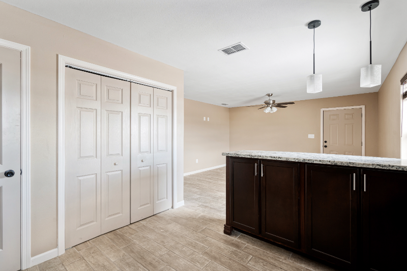 170 Colorado St #4 - Photo 7 of 13
