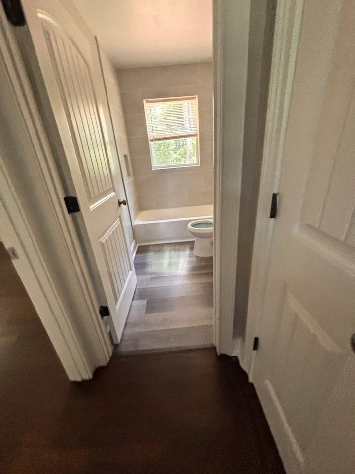 976 5th Ave - Photo 2 of 9