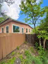 718 W Madison St - Photo 1 of 1