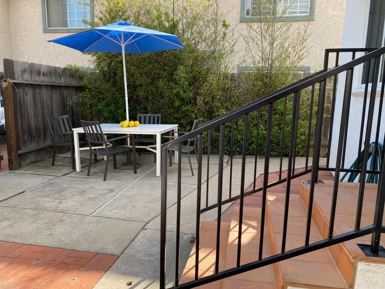 1862 Thomas Ave #1864 - Photo 2 of 16