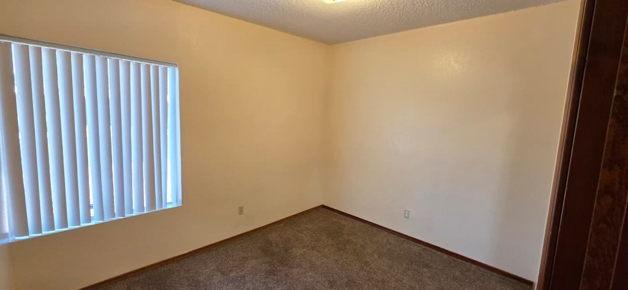 1041 Mesa Dr #1043 - Photo 7 of 9