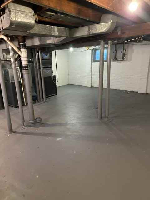 24320 Flower Ave #1 - Photo 5 of 10