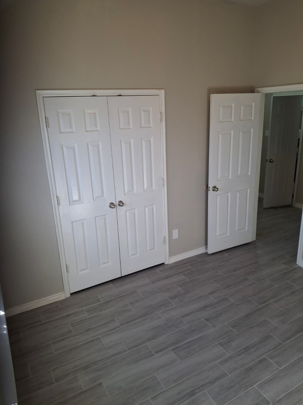 6805 Terbet Ct - Photo 5 of 9