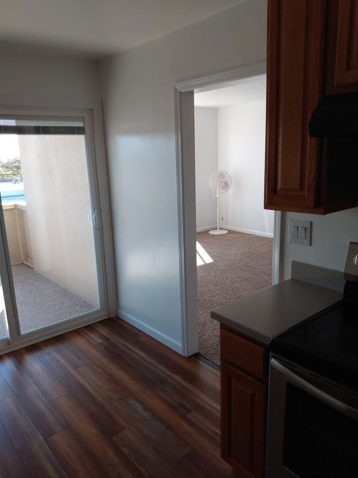 257 East Ave #1 - Photo 2 of 24