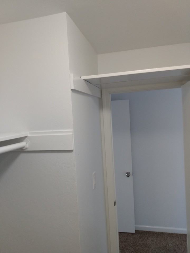 257 East Ave #1 - Photo 4 of 24