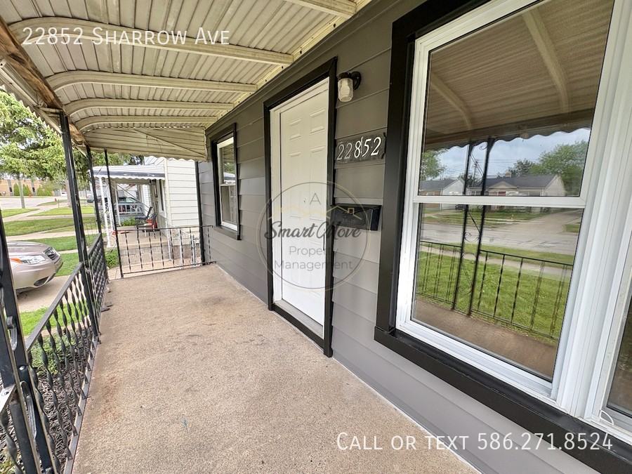 22852 Sharrow Ave - Photo 3 of 21