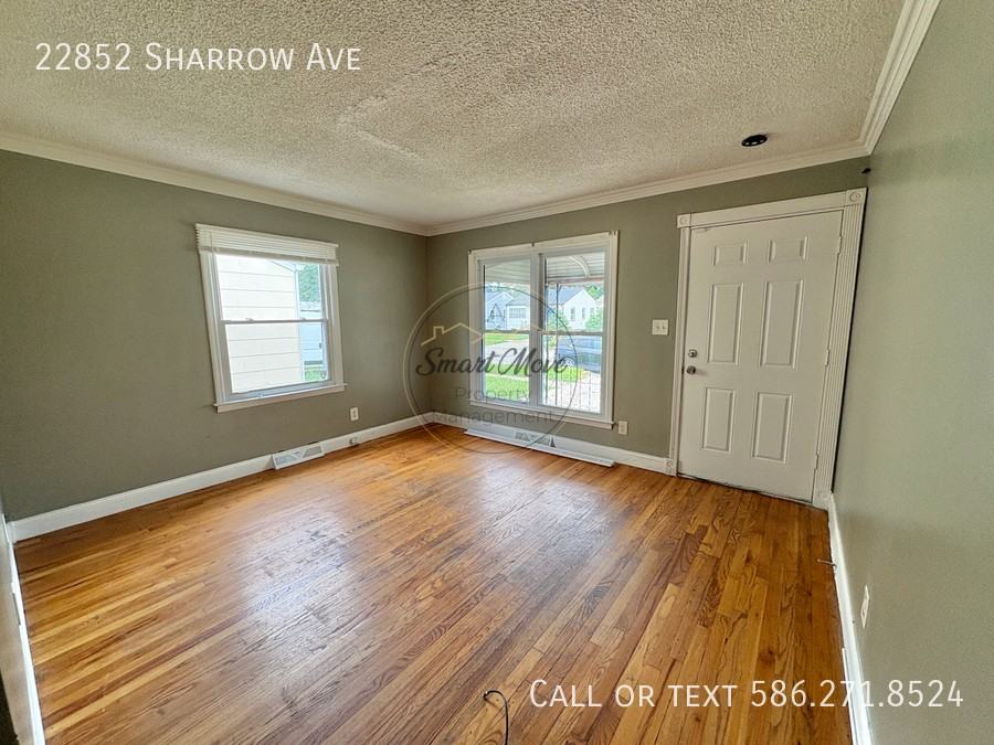 22852 Sharrow Ave - Photo 4 of 21