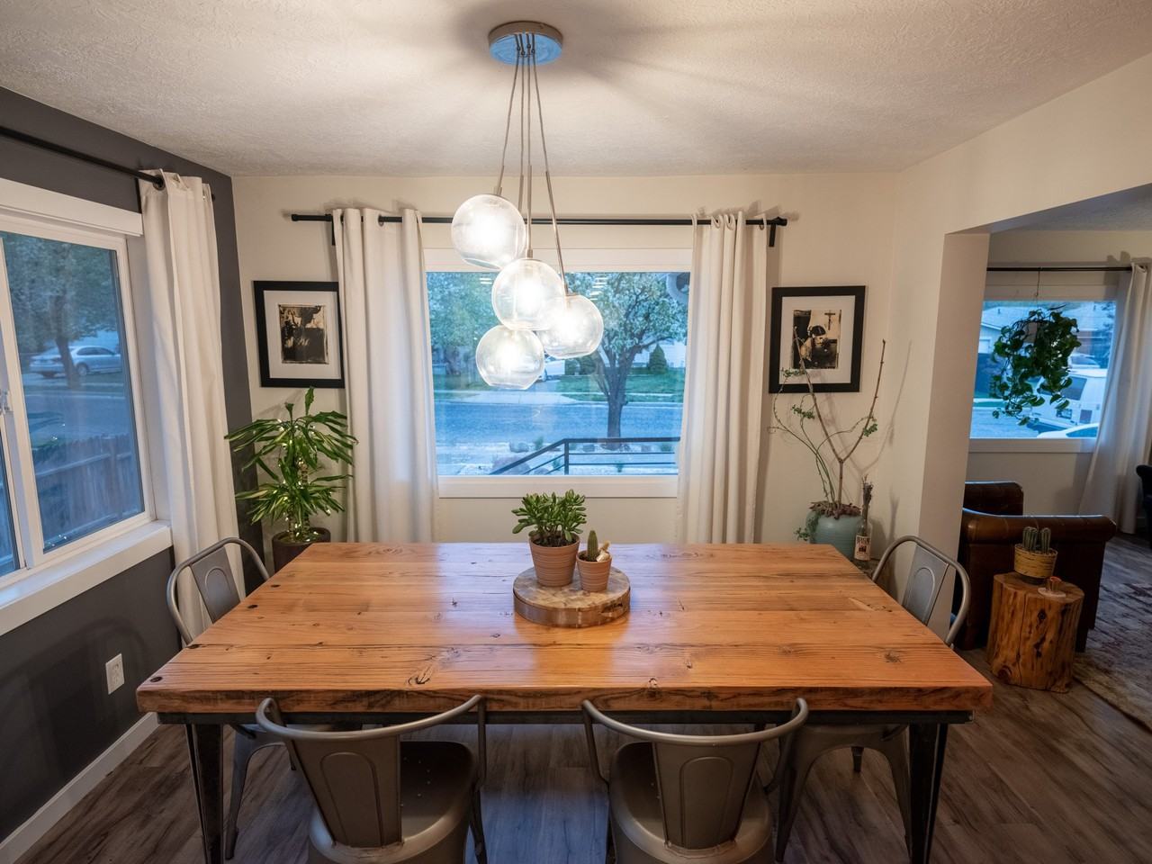 64 W Van Buren Ave - Photo 7 of 11