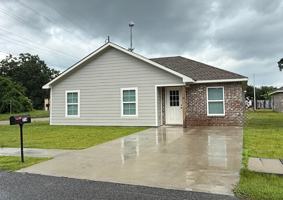 featured image of 714 Huval St