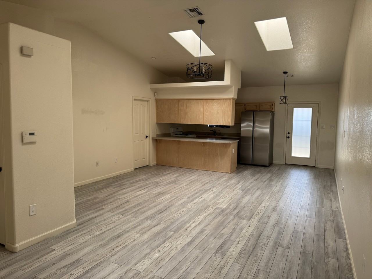 11377 S Kingman Ave - Photo 3 of 8