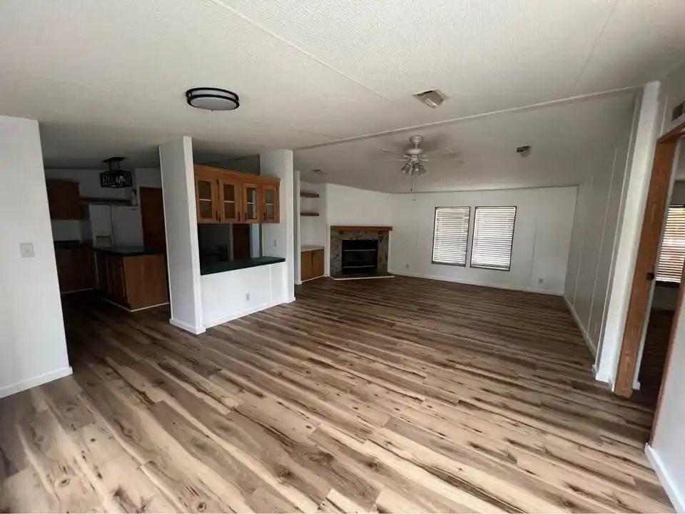 239 Sweet Gum St - Photo 2 of 15