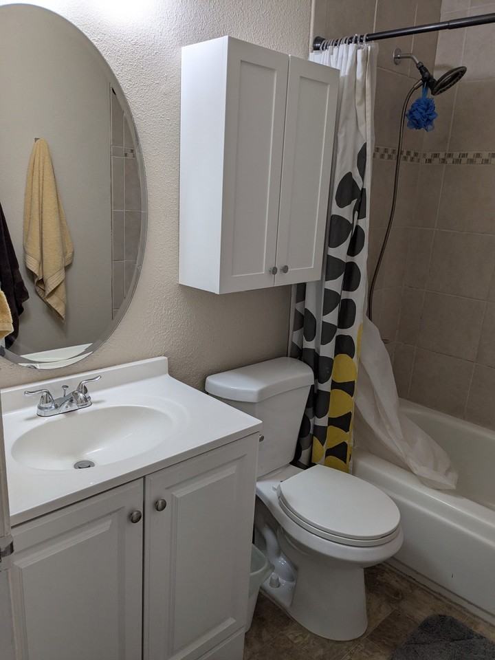 2230 Baywater Ln - Photo 4 of 4