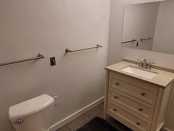 6015 Elliot Ave - Photo 2 of 19