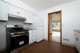 3174 Sherbrooke Rd #LOWER - Photo 1 of 1