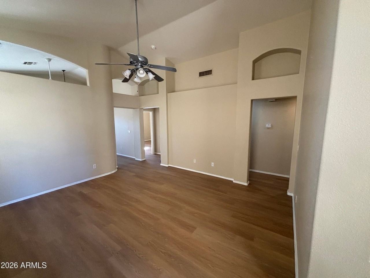 3523 W Whispering Wind Dr - Photo 3 of 15