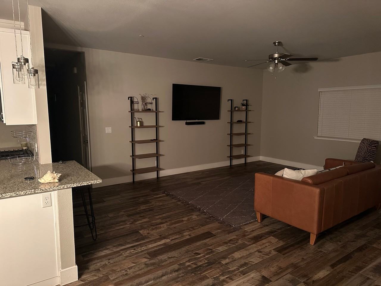 43575 Crystal Cave Cir - Photo 2 of 5