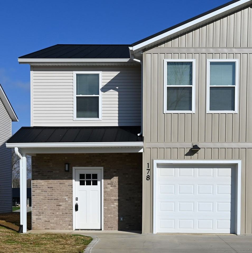 178 Brushwood Dr - Photo 2 of 20
