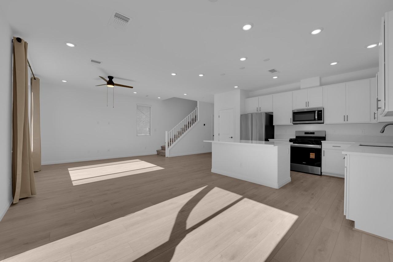 10234 Restless River St - Photo 4 of 40