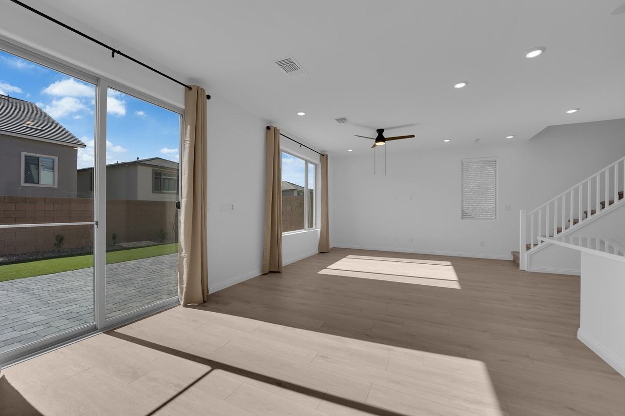 10234 Restless River St - Photo 5 of 40