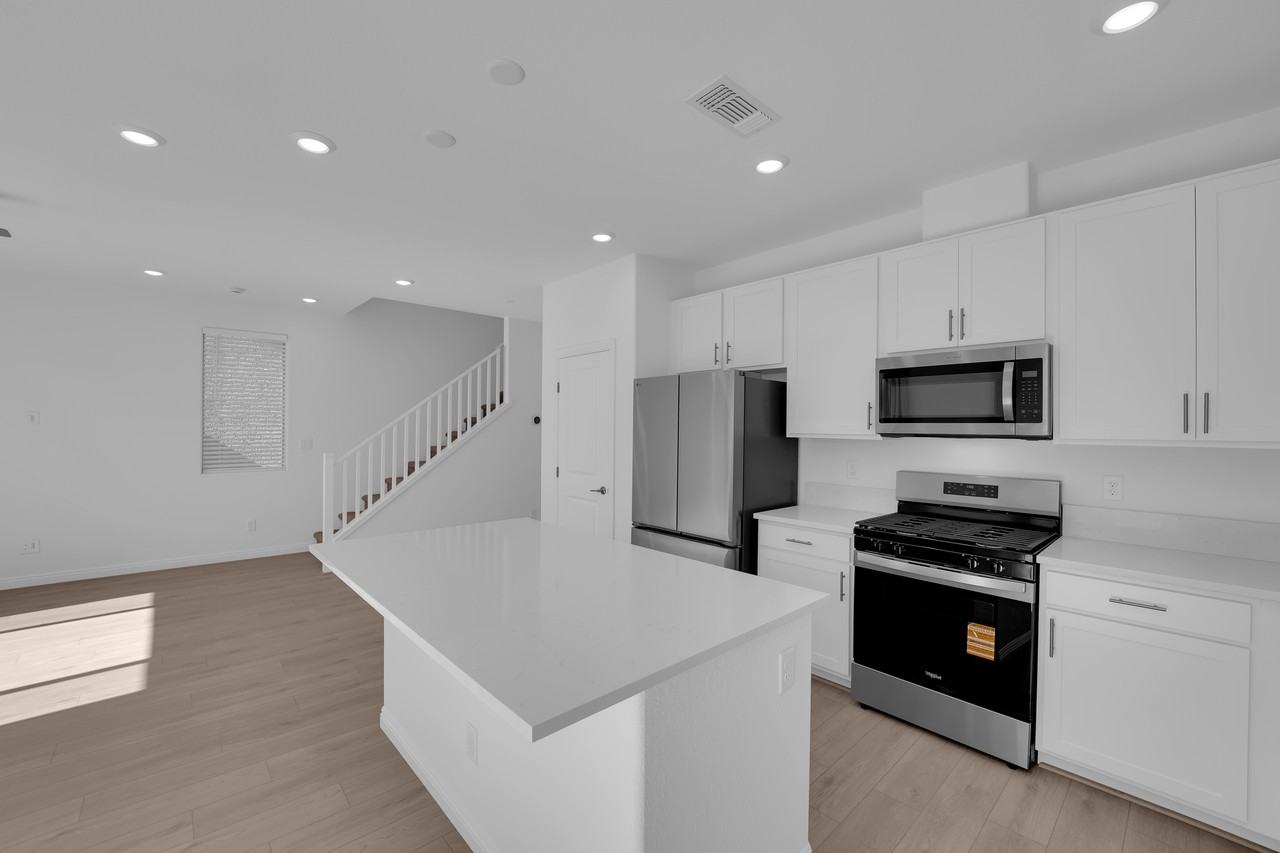 10234 Restless River St - Photo 6 of 40