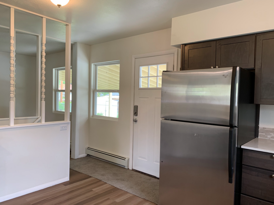 2014 S Corona Ave - Photo 6 of 15