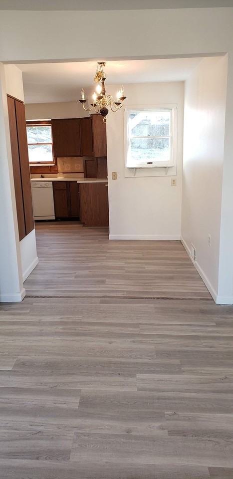 89 Southern Ave - Photo 3 of 11