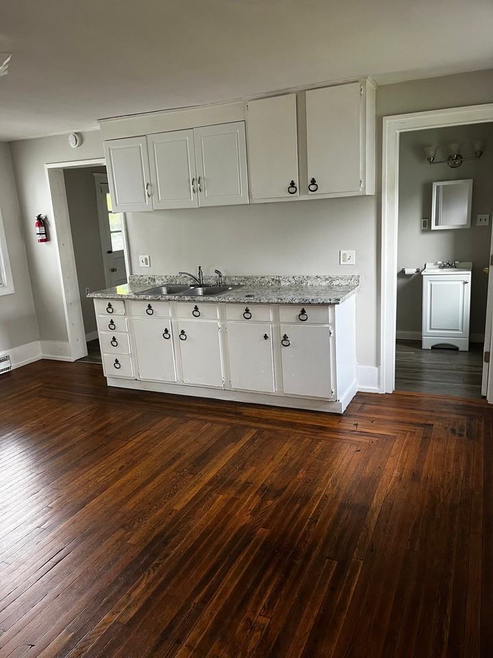 38 S Hamilton St #2 - Photo 3 of 5