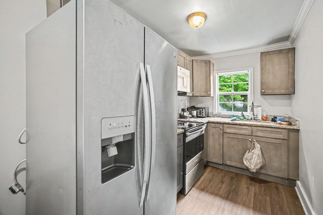 57 Corban Ave Sw #C - Photo 5 of 6