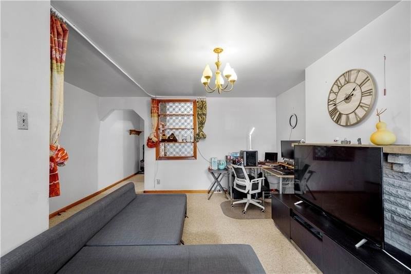 3211 Joe Hammer Sq - Photo 3 of 16
