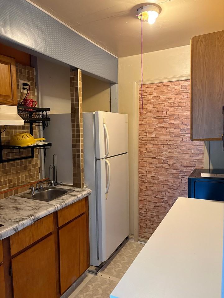 3012 Dedi Ct - Photo 5 of 9