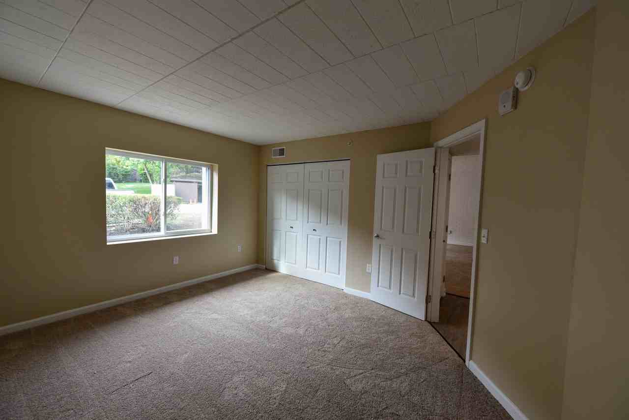 9500 Babcock Blvd #207 - Photo 2 of 5